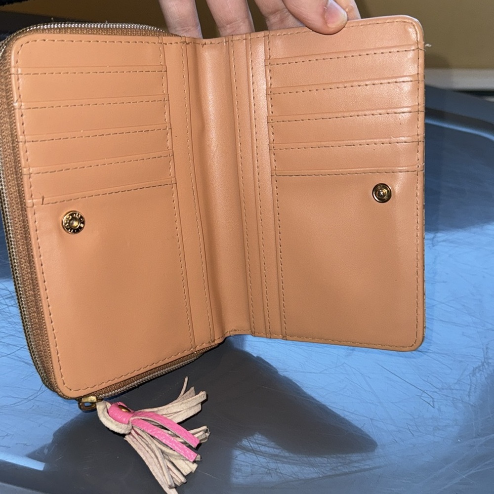 WALLET FOR SALE - Picture 3 of 4